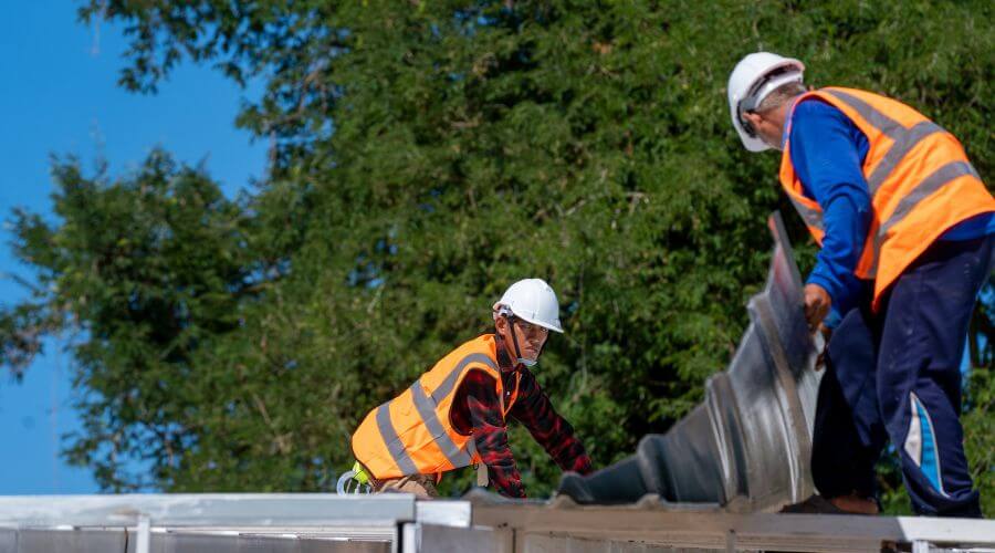 Expert top industrial roofings services in Dazey, ND